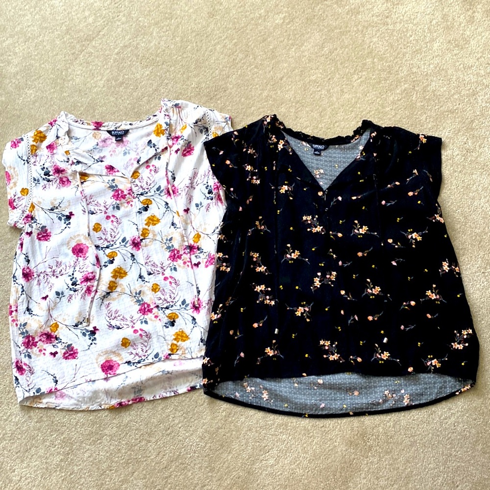 2 new without tags Buffalo David Bitton blouses small